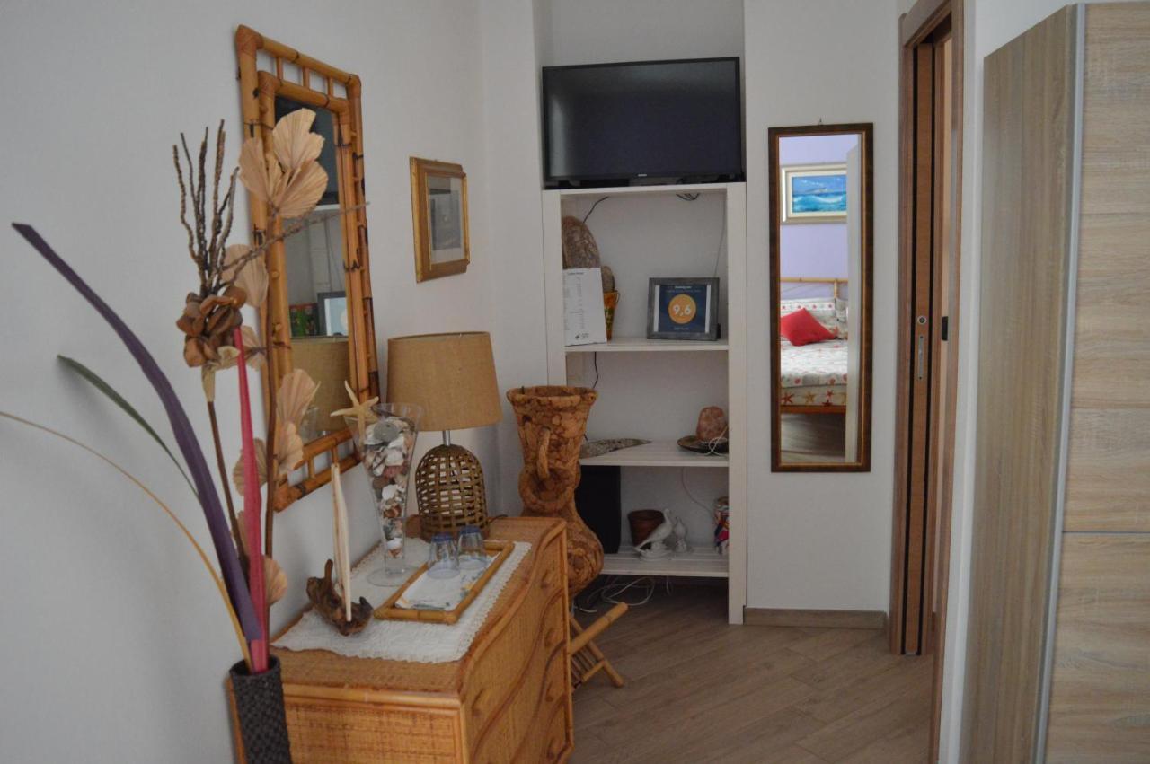 B&B Gaudi Альгеро Экстерьер фото